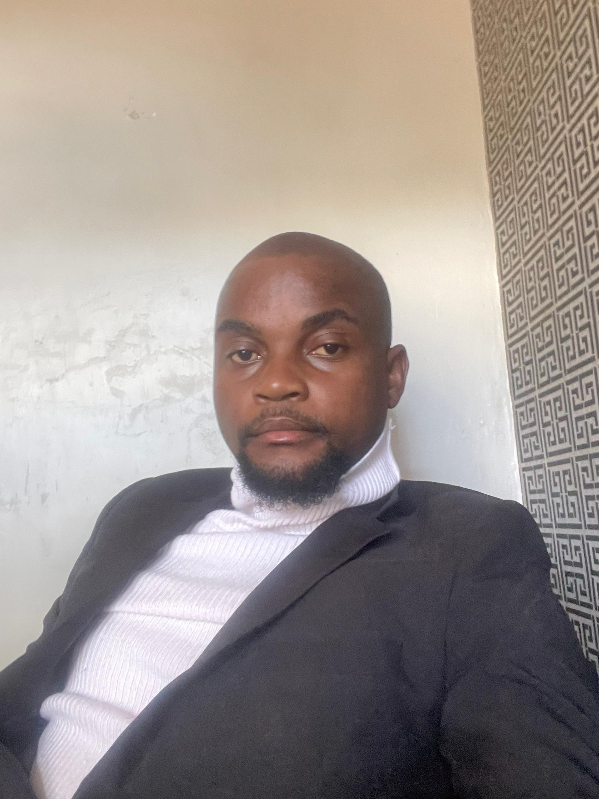 Gift Constantine Kaputolo